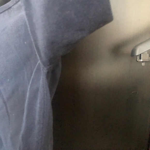 Classic Lacoste sweater - Picture 5 of 12